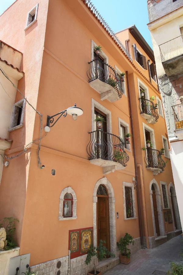 Trinacria House Apartment Taormina Bagian luar foto