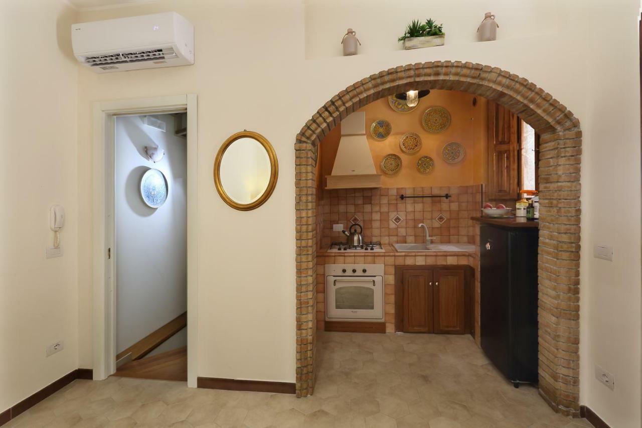 Trinacria House Apartment Taormina Bagian luar foto